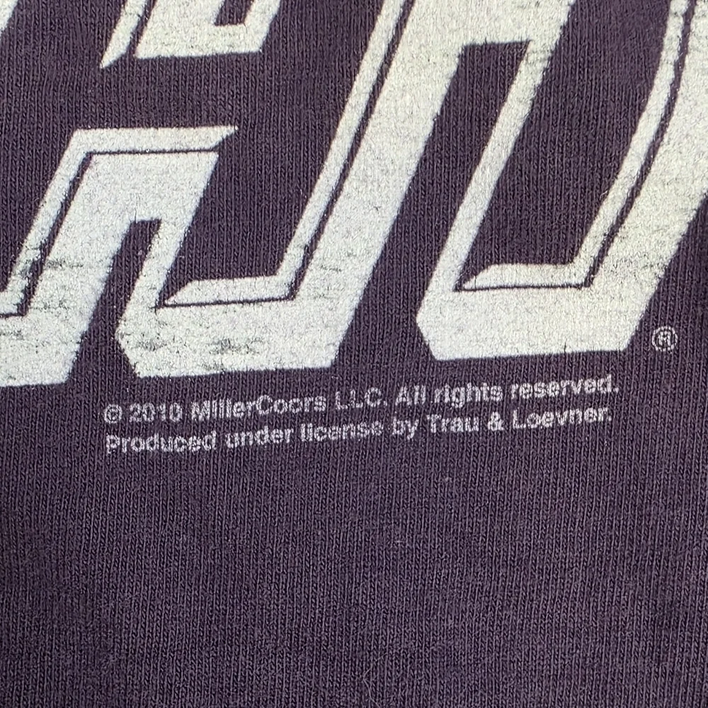 Coors Light Beer Graphic Tee Purple Mountain Logo Shirt L